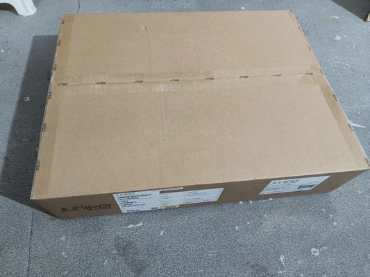 QFX5120-32C-AFO Kurumsal Anahtar 32x100G 1U AC bağlantı noktası Yan Giriş ve PSU Yan Çıkış